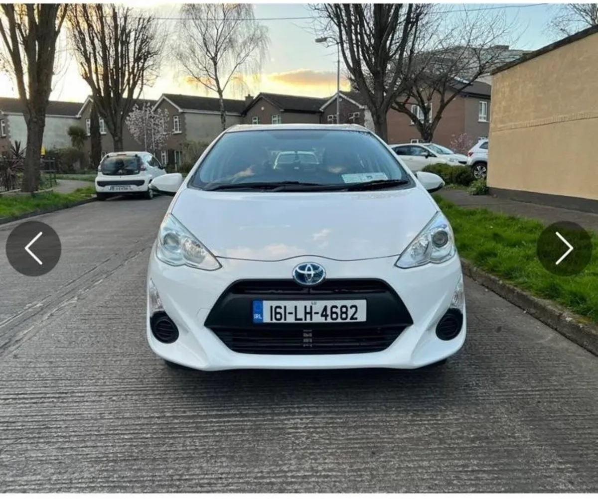 Toyota Aqua - Image 2