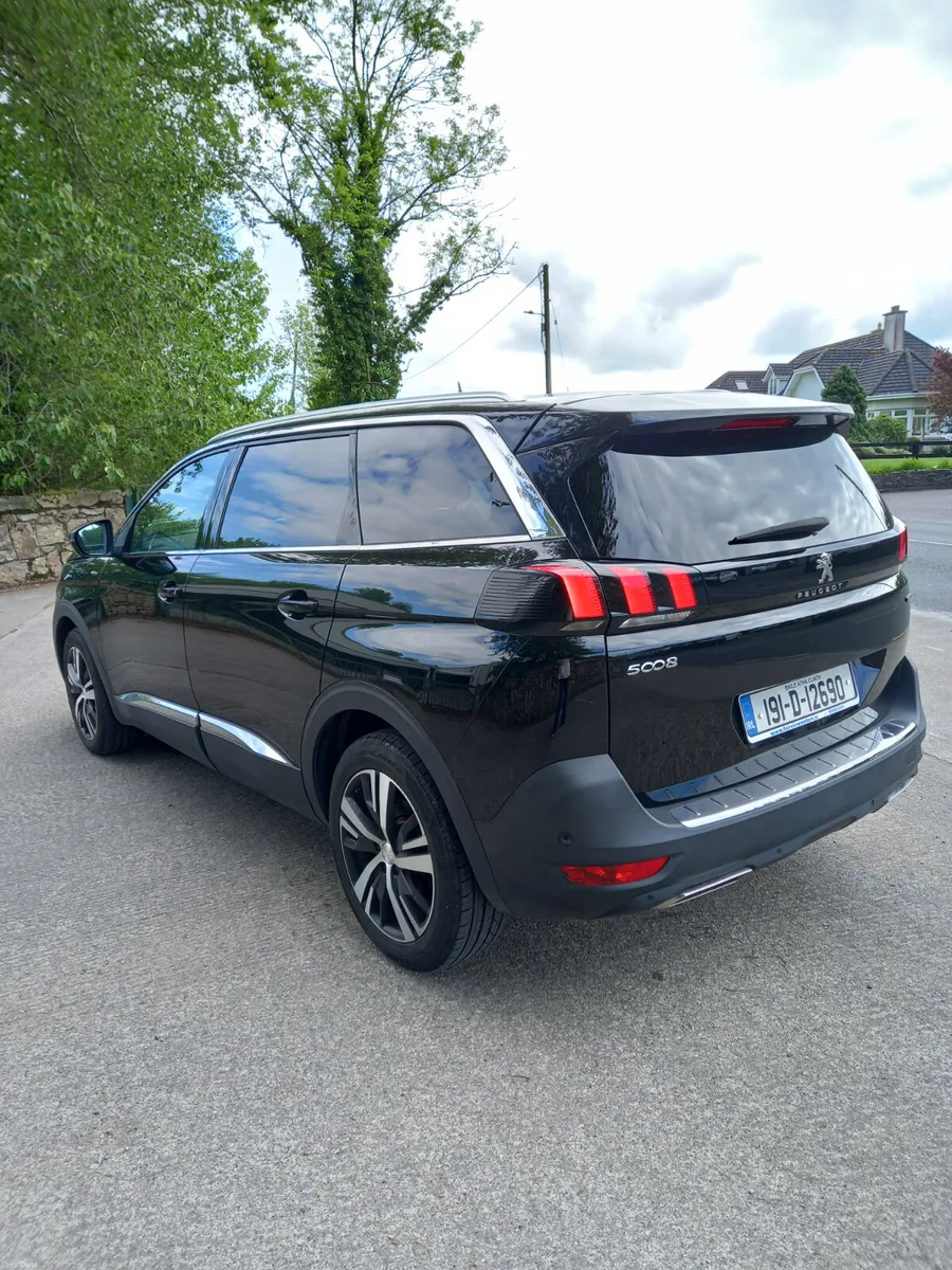 2019 Peugeot 5008 7 Seats 1.5 Diesel - Image 3