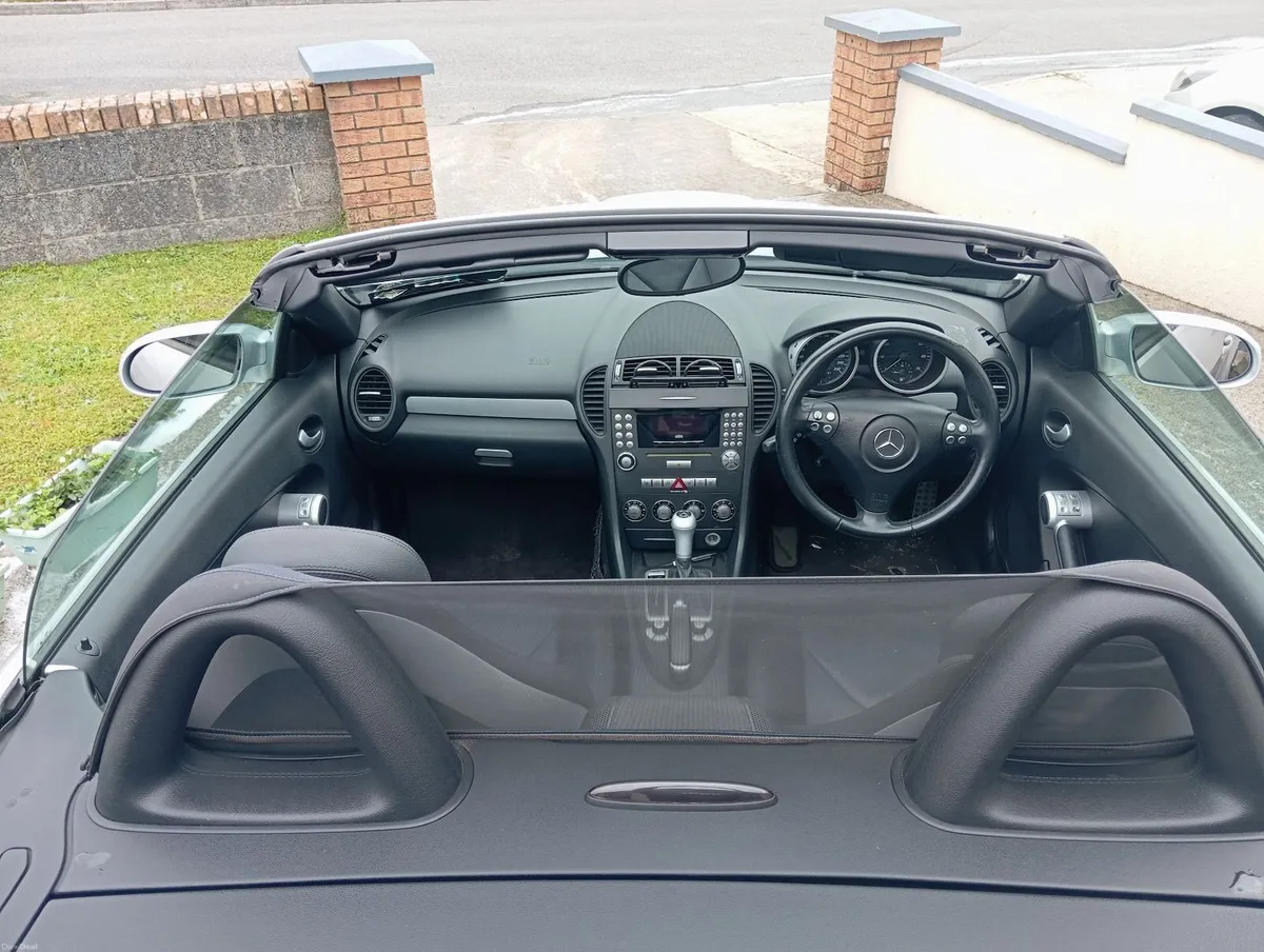 Mercedes-Benz SLK 2006 - Image 6