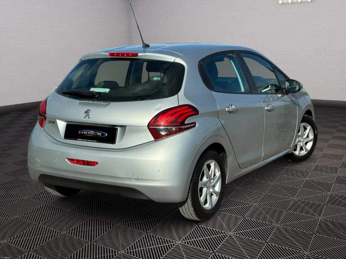 PEUGEOT 208 ACTIVE 1.2 *NCT 02-28* - Image 6