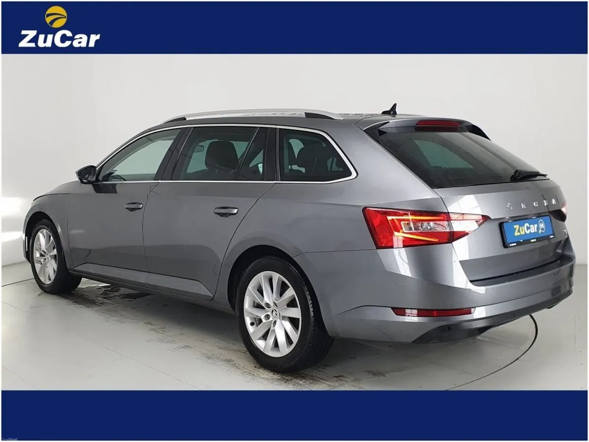 Skoda Superb Superb Se Tech Iv Phev S-A  SE Techno - Image 4