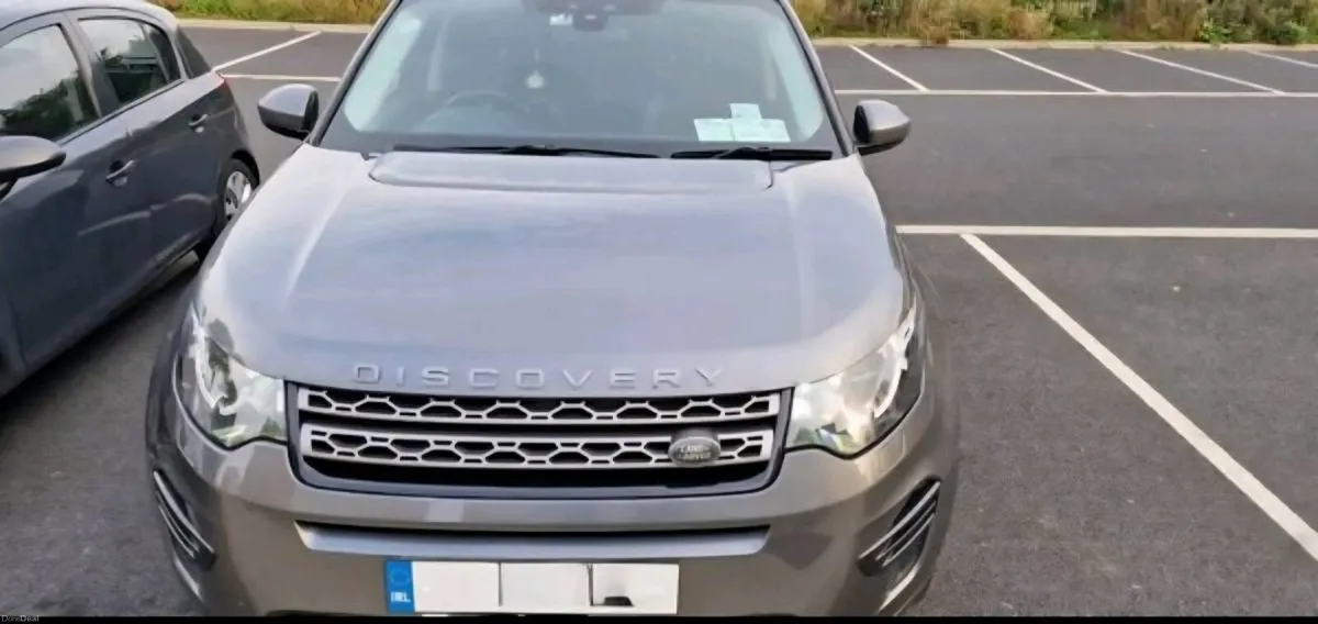 2016 Land Rover Discovery Sport - Image 3