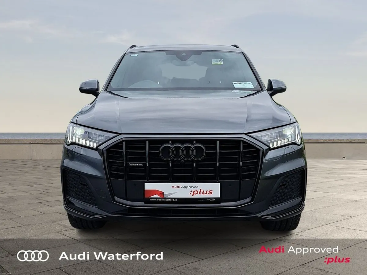 Audi Q7 50 TDI quattro S Line Black Edition - Image 2