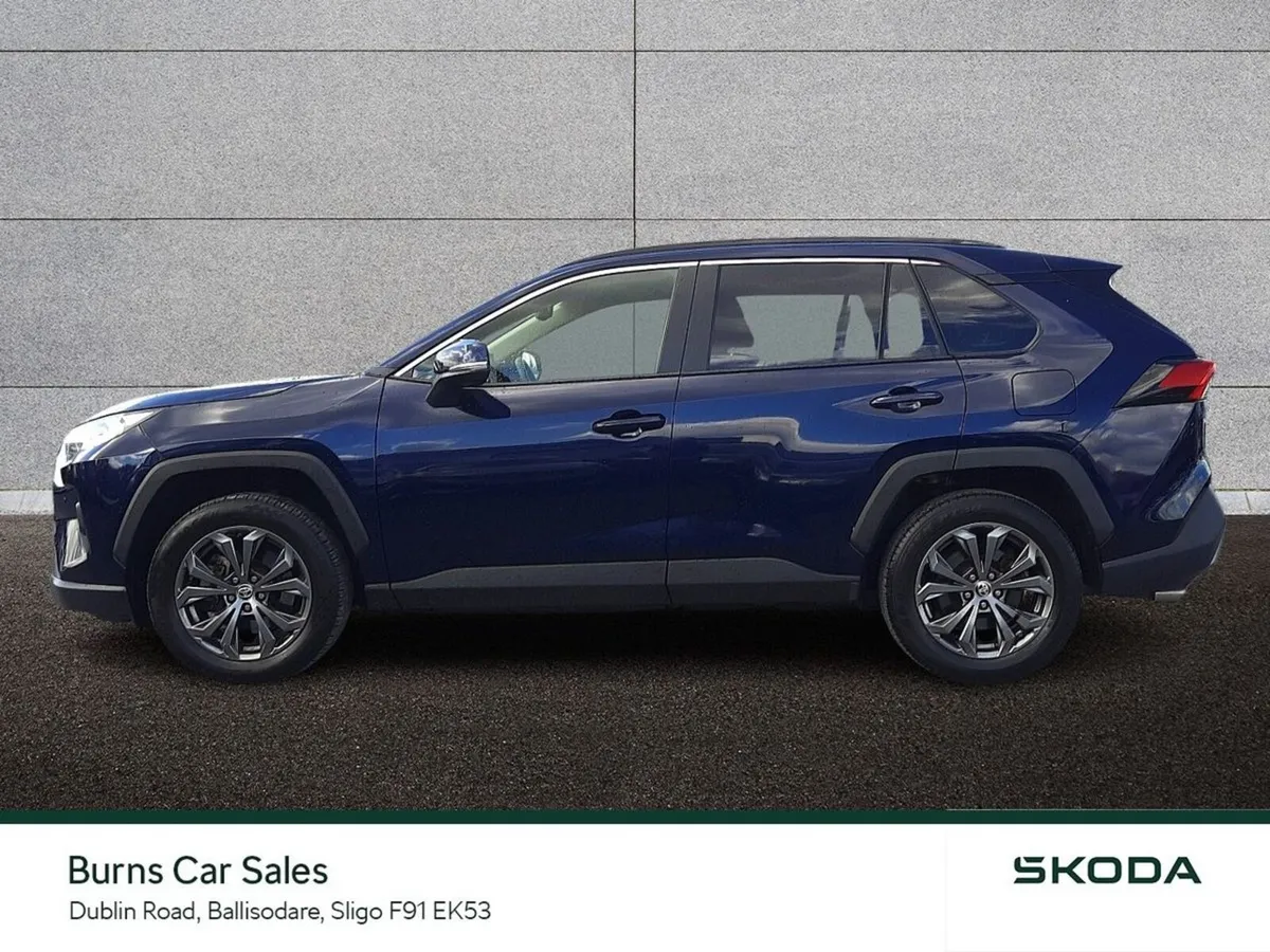 Toyota RAV4 2.5 Hybrid Sol 2WD - Image 6