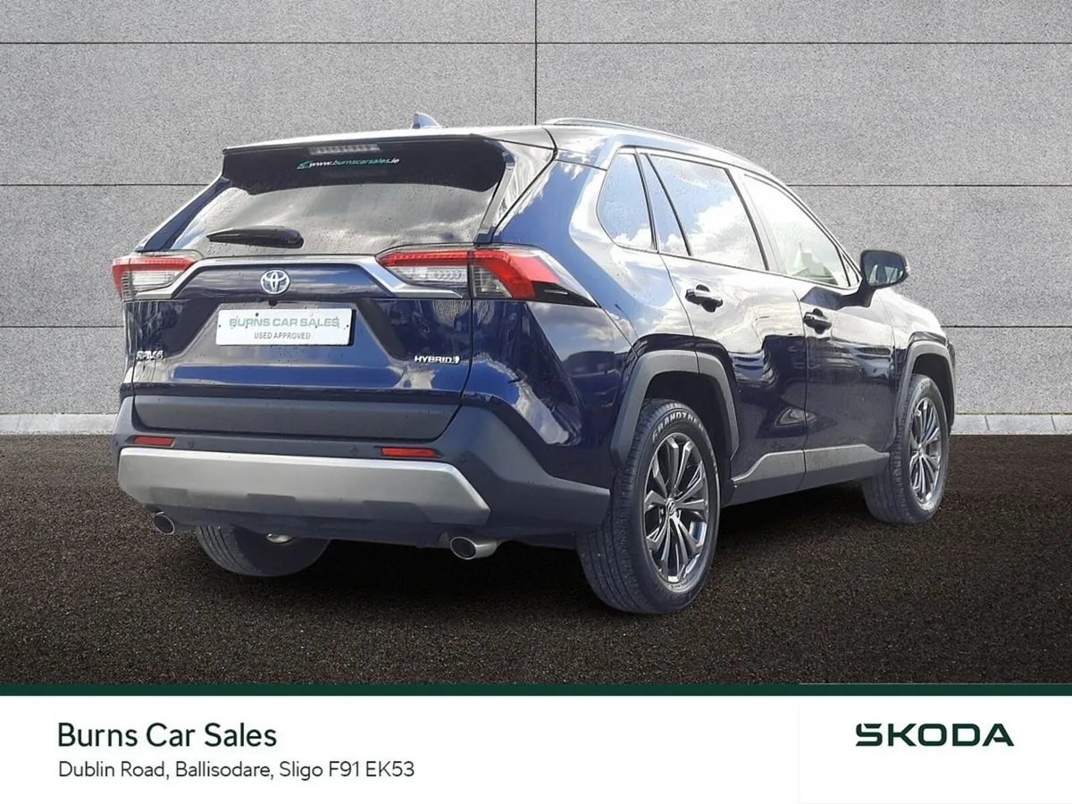 Toyota RAV4 2.5 Hybrid Sol 2WD - Image 4