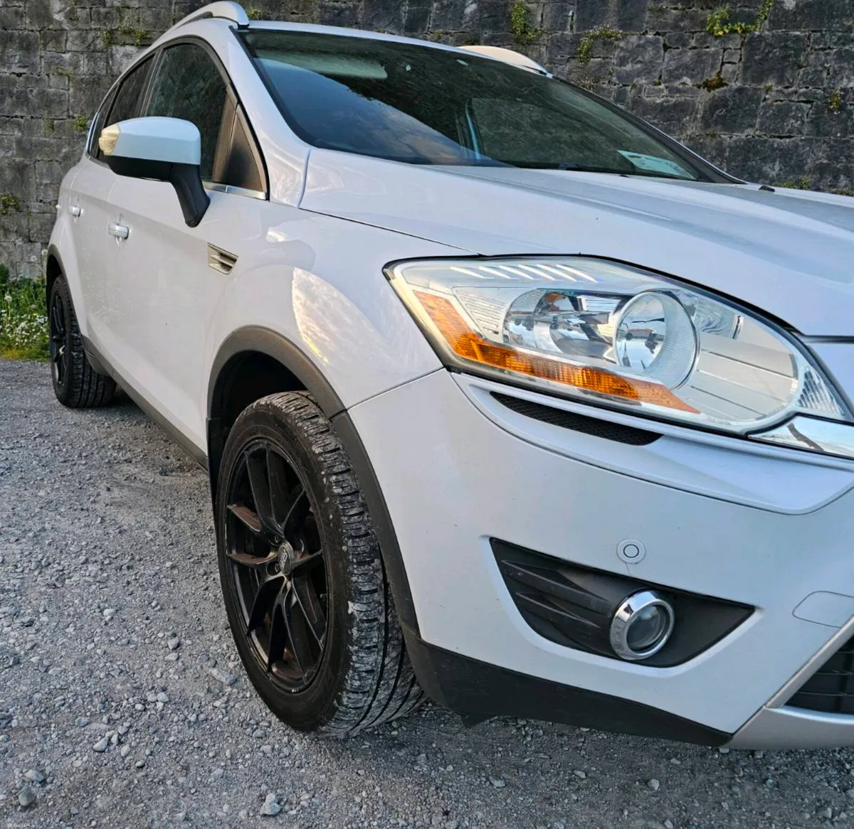 Ford Kuga high spec titanium only 142,000miles - Image 2