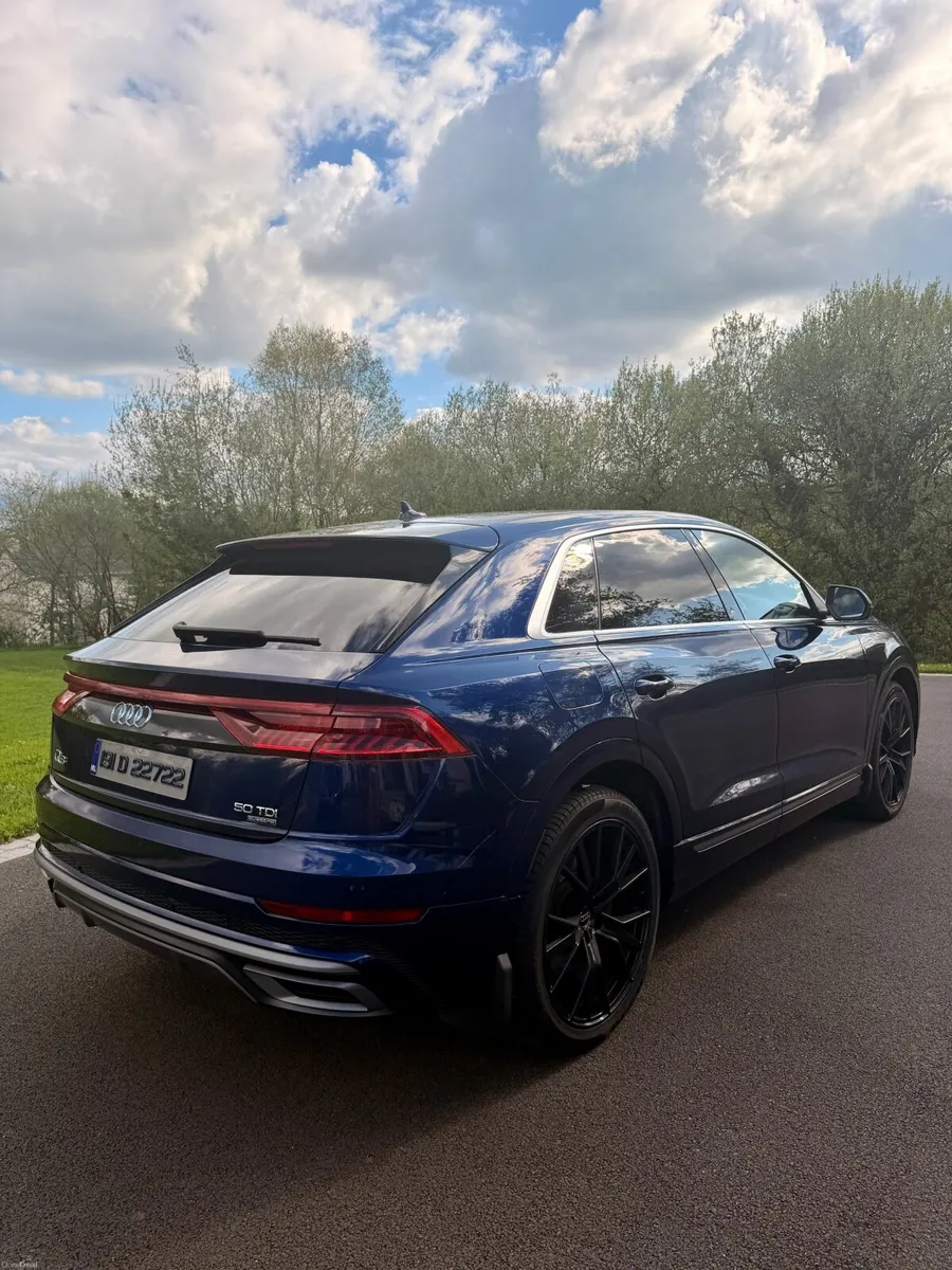 Audi Q8 2019 - Image 4