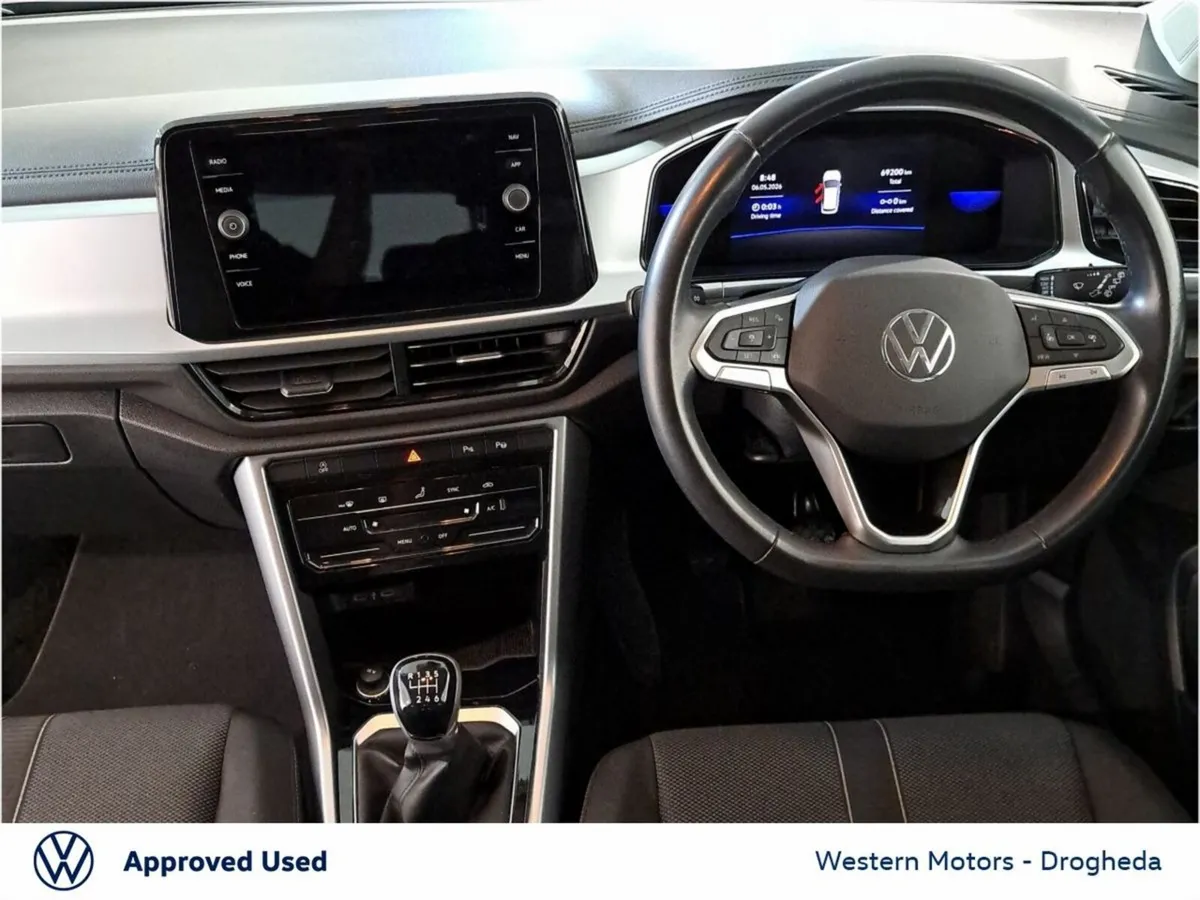 Volkswagen T-Roc Life 2.0 TDI 116HP - Image 3
