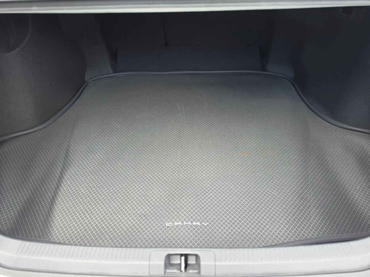 232 TOYOTA CAMRY World Sports Edition TOP SPECS - Image 6