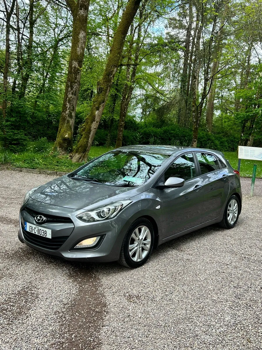 Hyundai i30 - Image 2