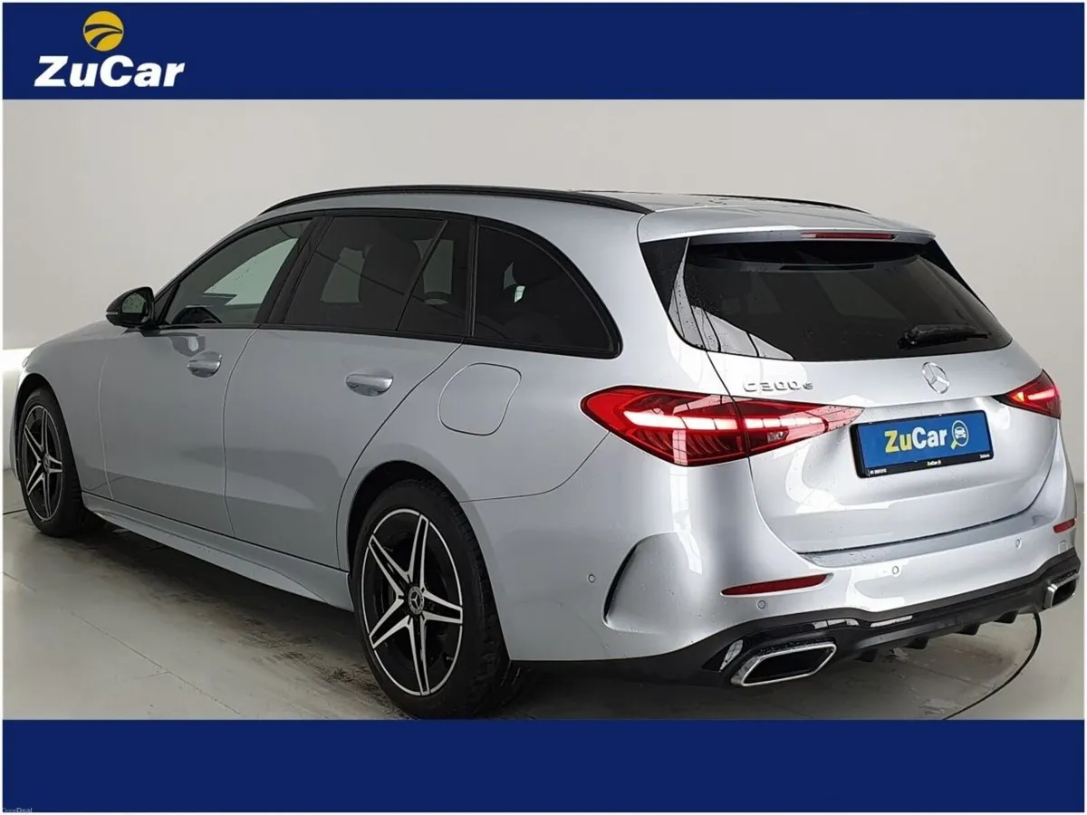 Mercedes-Benz C-Class C 300 Urban Edition E Auto - Image 4
