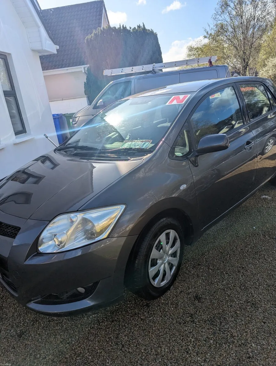 Toyota Auris 2007 - Image 1