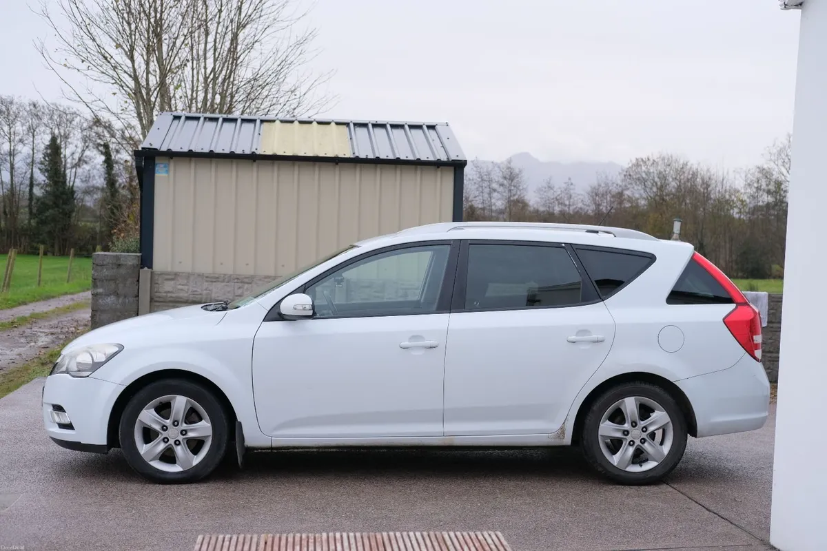 Kia Ceed 2012 - Image 6