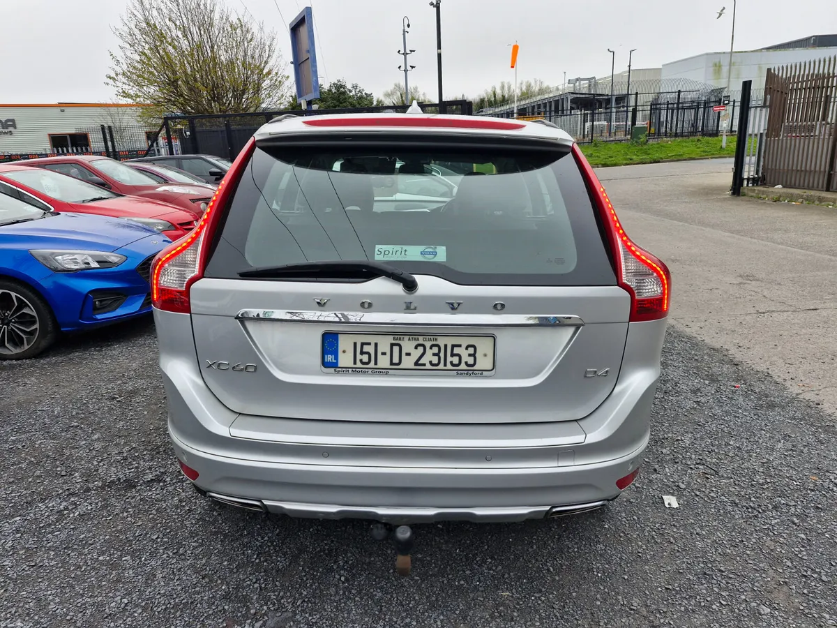Volvo XC60 2015 - Image 4