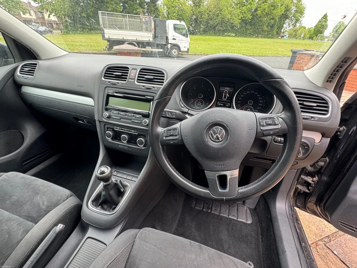Golf tdi  ….Read ad. - Image 4