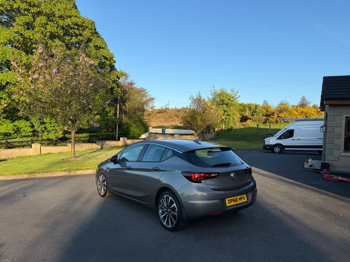 2017 Vauxhall Astra - Image 3