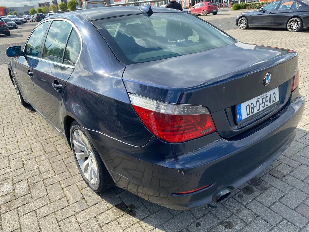 BMW 5-Series 2008 - Image 2