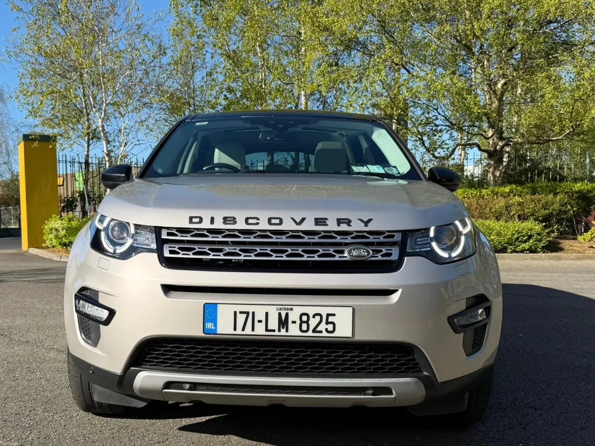 Land Rover Discovery Sport 2.0 TD4 7 seater Auto - Image 2