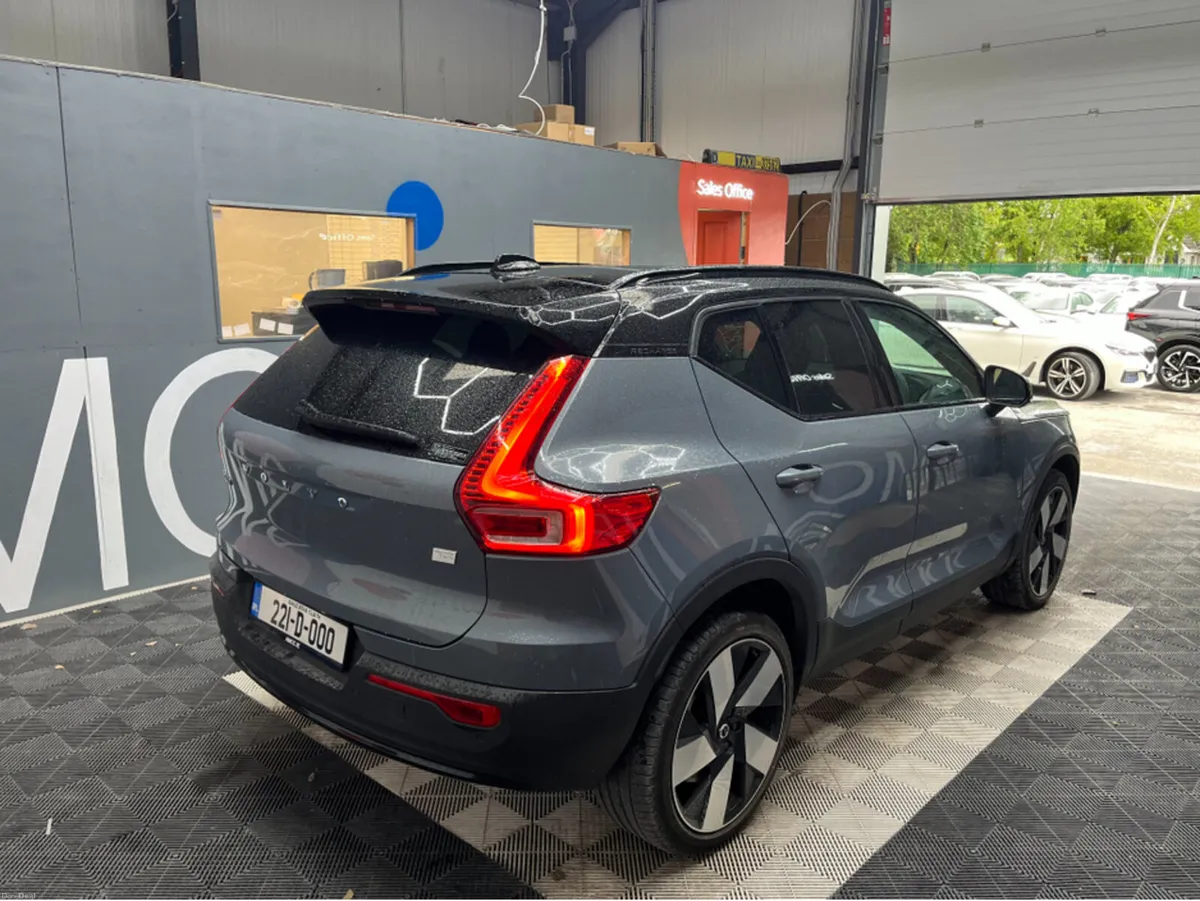 Volvo XC40 2022 VOLVO XC40 RECHARGE ULTIMATE TWIN - Image 2