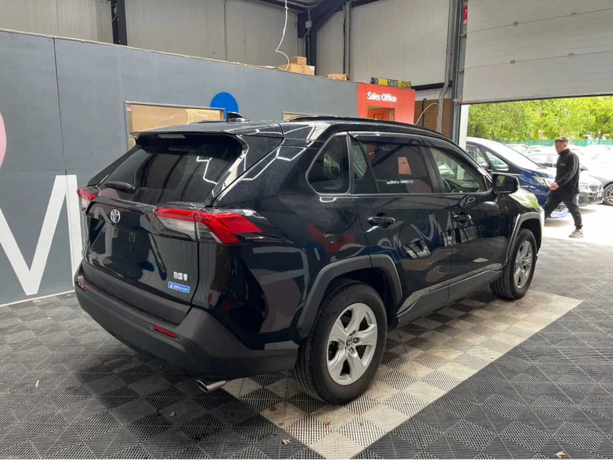 Toyota RAV4 2021 TOYOTA RAV4 HYBRID X 2.5 AUTOMATI - Image 2