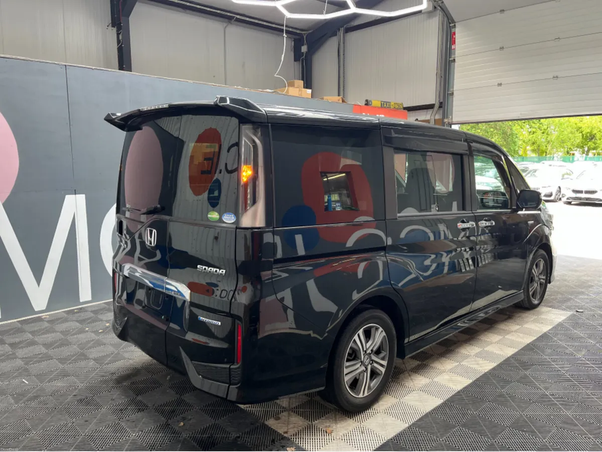 Honda Stepwagon 2019 HONDA STEPWAGON G HYBRID SENS - Image 2