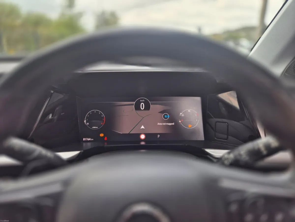 Opel Grandland X ELITE 1.2 130PS 8 SPEED AUTO - Image 2