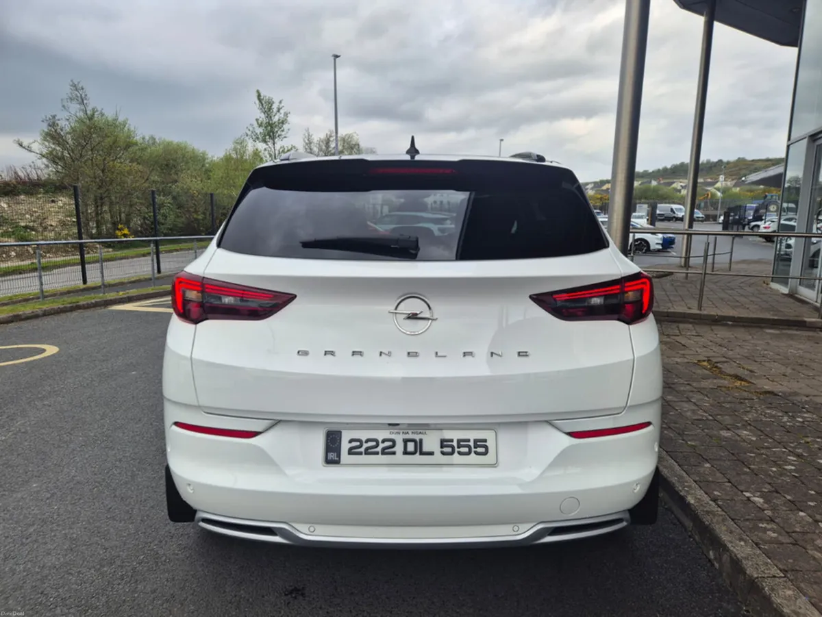 Opel Grandland X ELITE 1.2 130PS 8 SPEED AUTO - Image 5