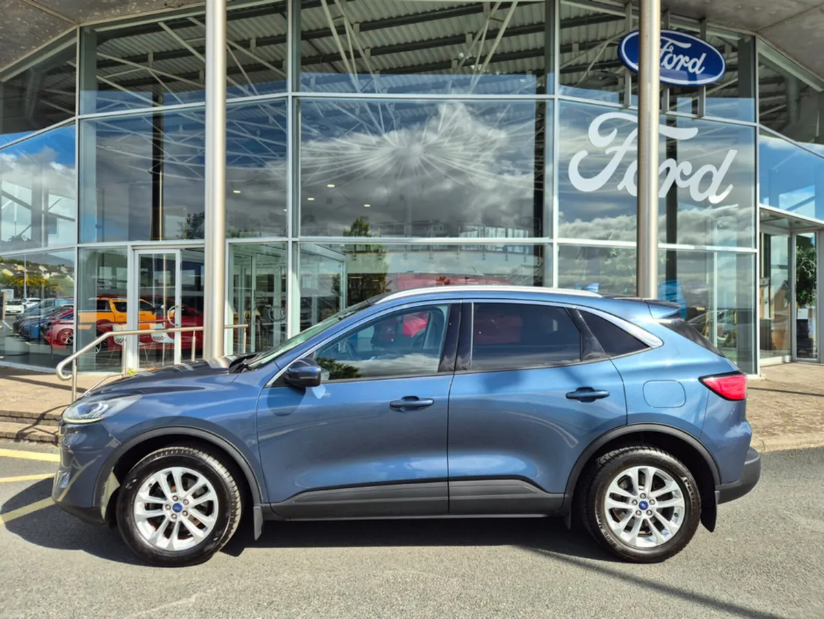 Ford Kuga TITANIUM 1.5 TD 120 S6.2 M6 F 4DR - Image 2