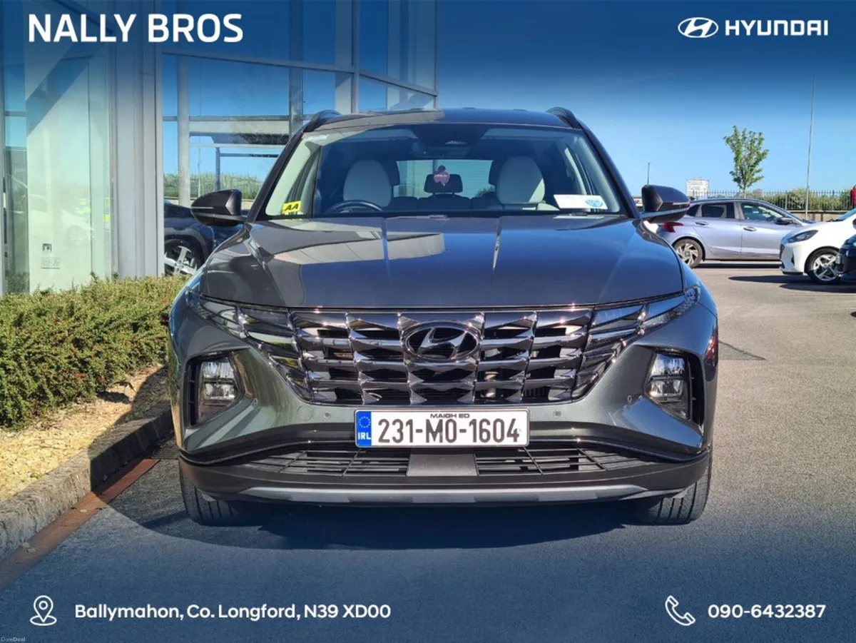 Hyundai Tucson IX35 EXECUTIVE PLUS 5DR - Image 2
