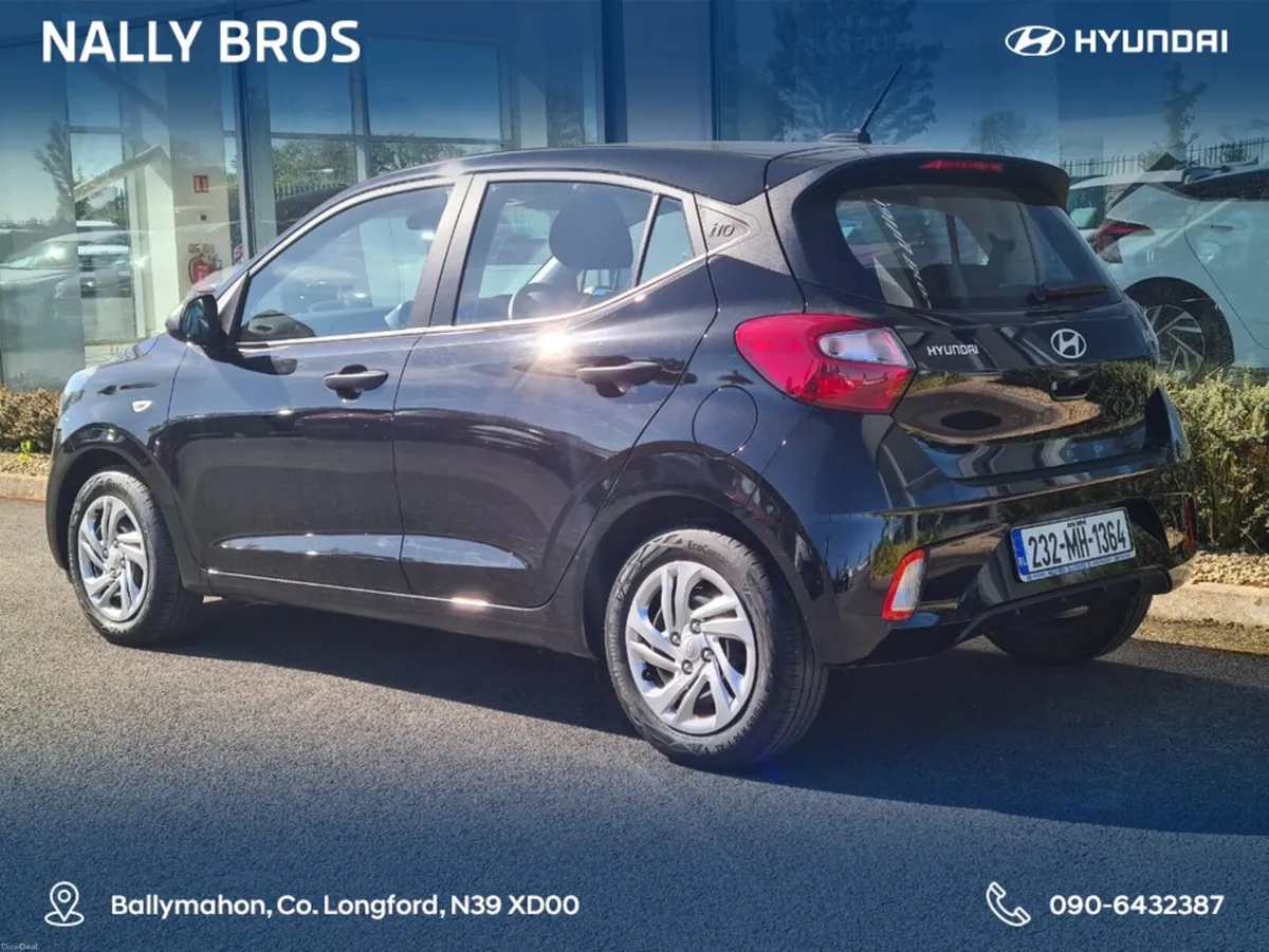 Hyundai i10 CLASSIC 5DR - Image 4