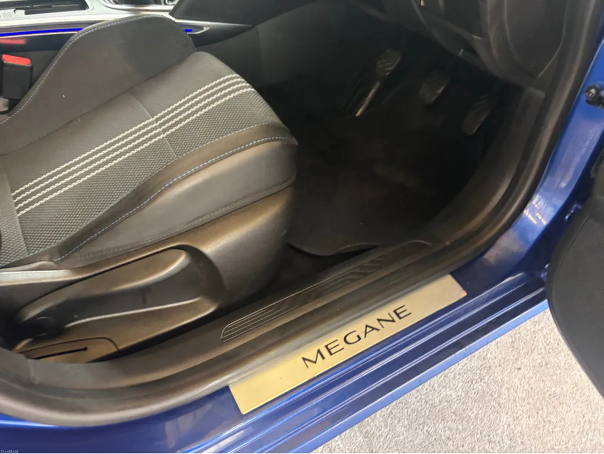 Renault Megane GT LINE NAV DCI 110 4DR - Image 4