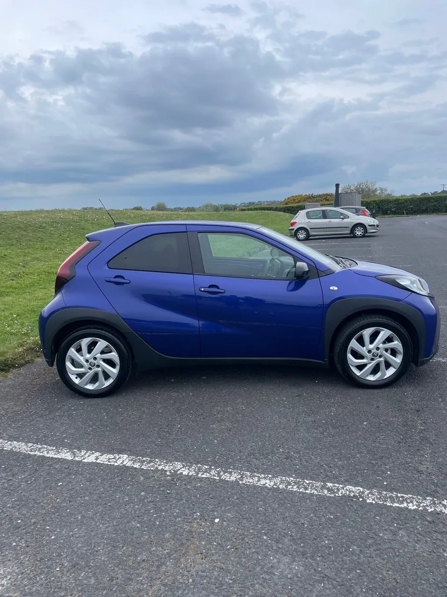 Toyota Aygo X Pulse - Image 3