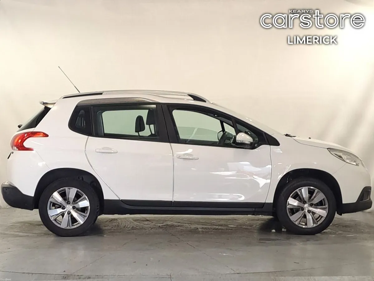 Peugeot 2008 1.2 VTI 82 bhp Active - Image 3