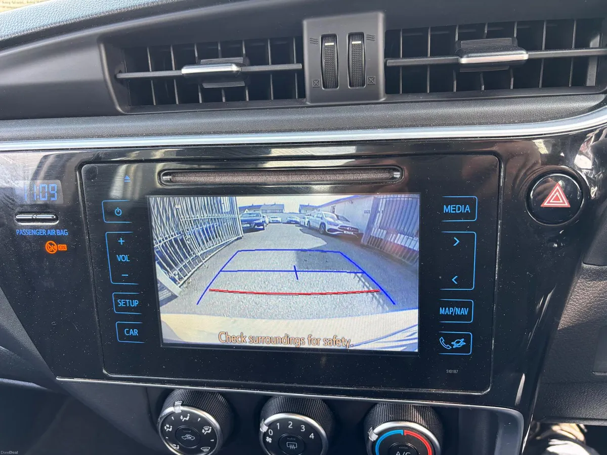 Toyota Corolla   2017  DIESEL  NCT 2028 - Image 3