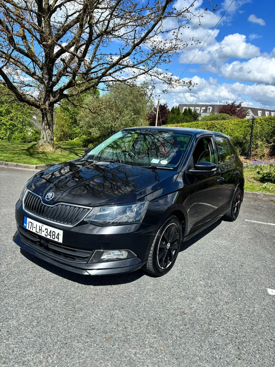 Skoda Fabia - Image 1