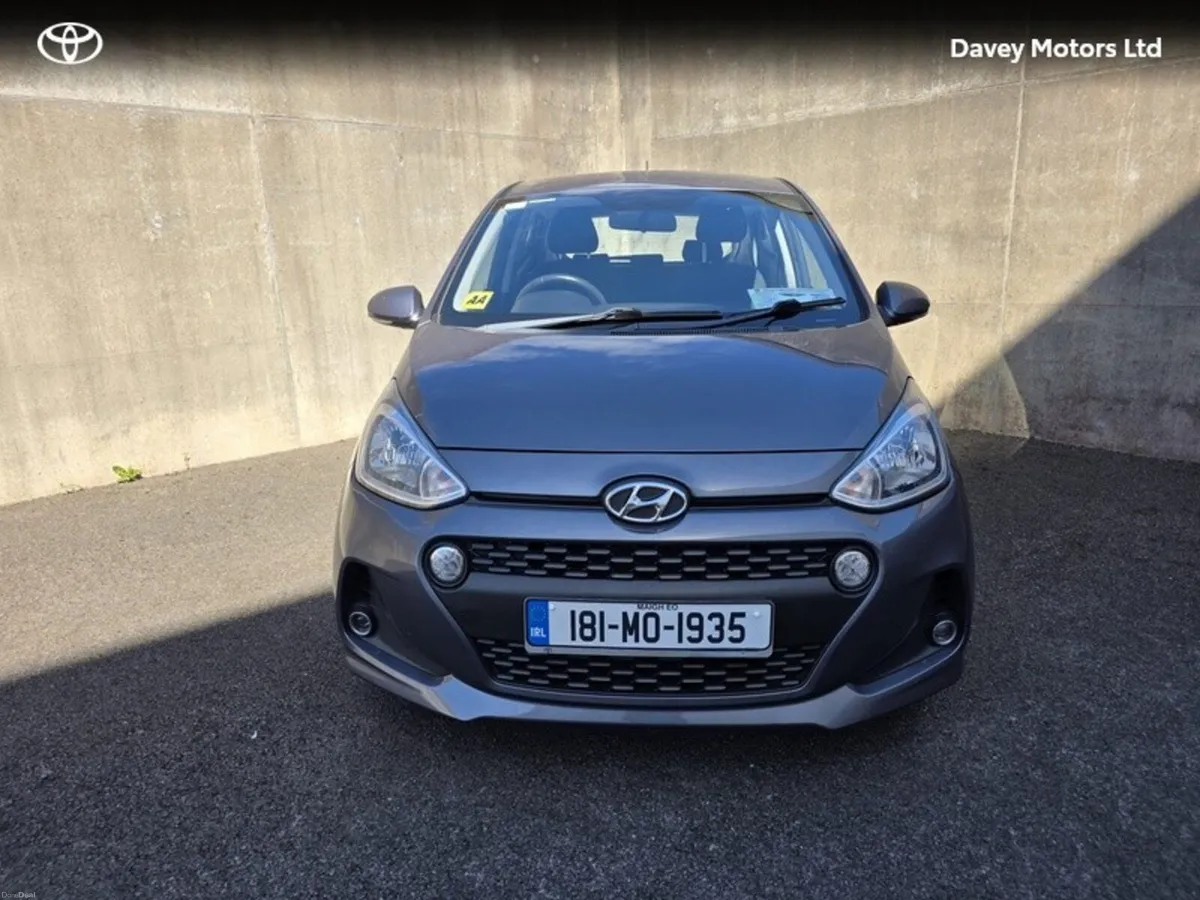 Hyundai i10 DELUXE 4DR - Image 5