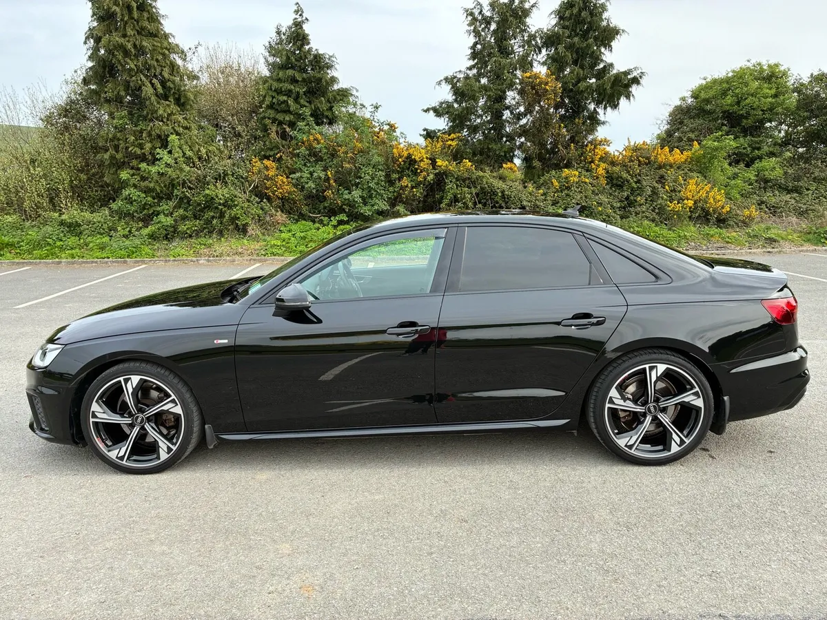 Audi A4 TDI S/line LOW MILEAGE - Image 2
