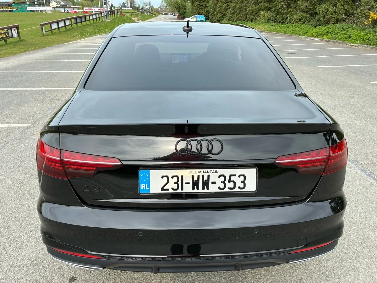 Audi A4 TDI S/line LOW MILEAGE - Image 4