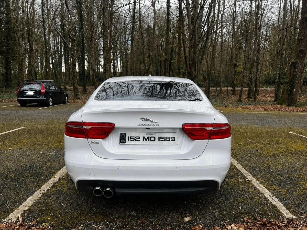 Jaguar XE 2015 - Image 6