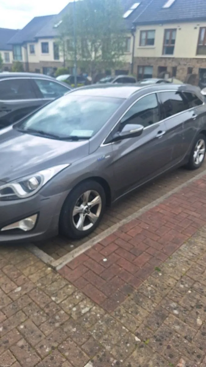 Hyundai i40 Estate - Image 1