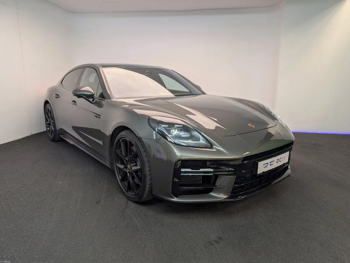 Porsche Panamera 4 E-HYBRID PHEV - Image 2