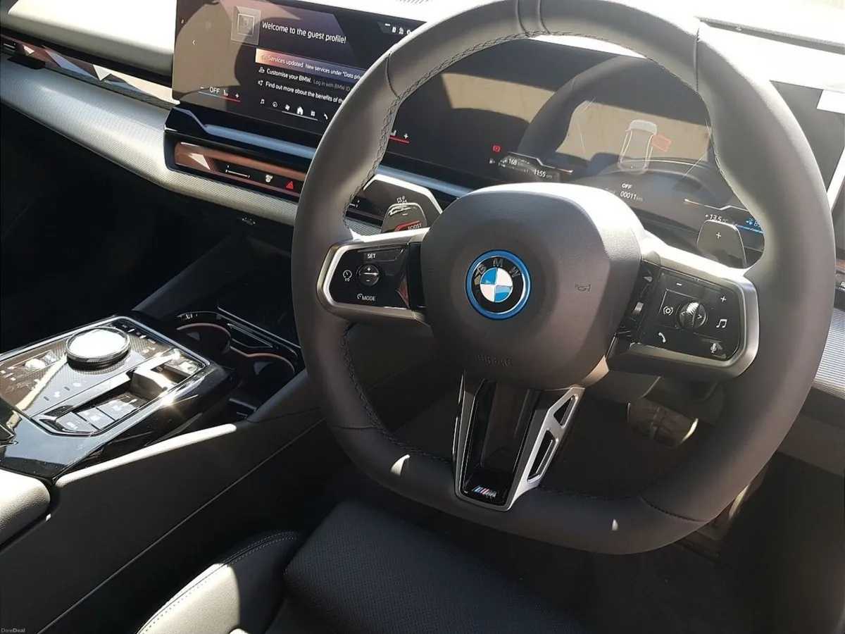 BMW 5-Series 530e M Sport - Image 6