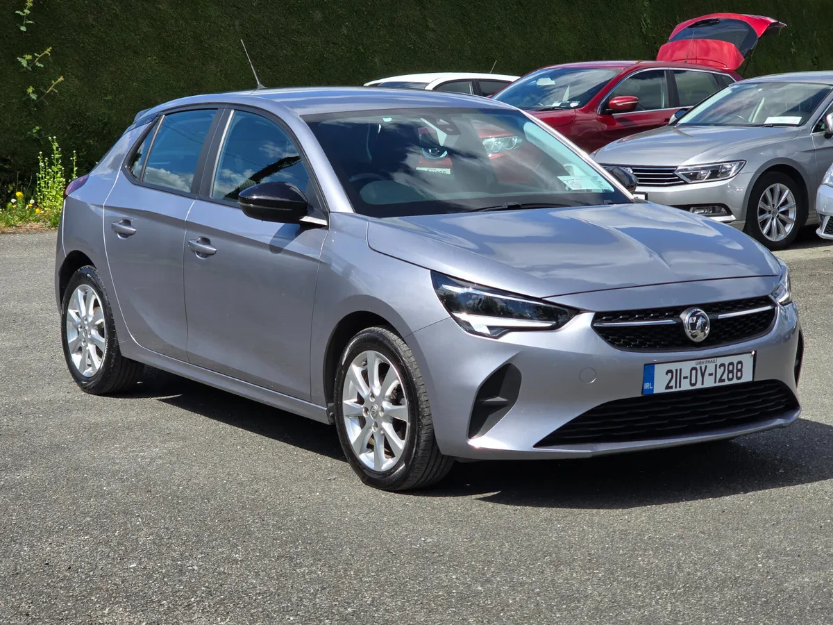 Opel Corsa 1.2 2021 - Image 1