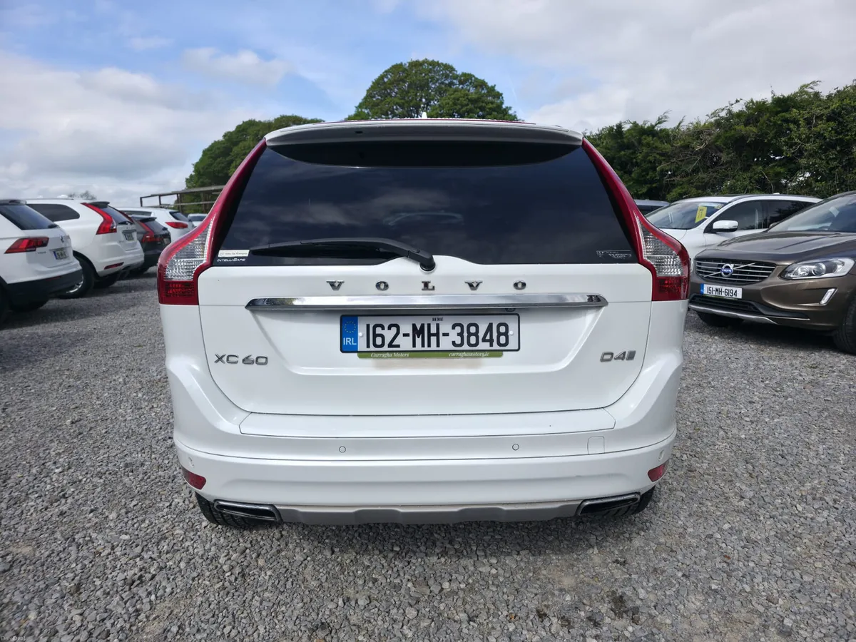 95,576 KM | 2.0L Diesel | Automatic | Leather - Image 4