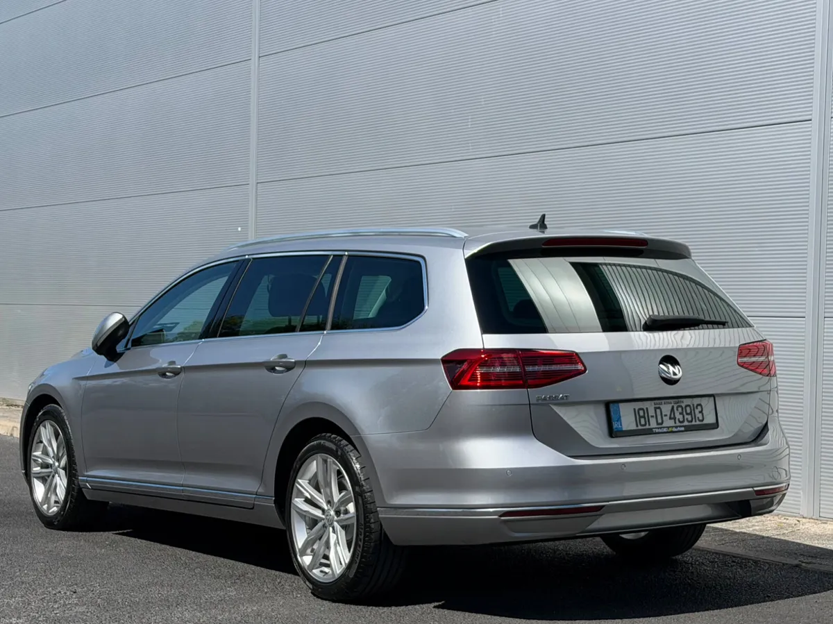 Volkswagen Passat Highline TDI *Mint - Image 4