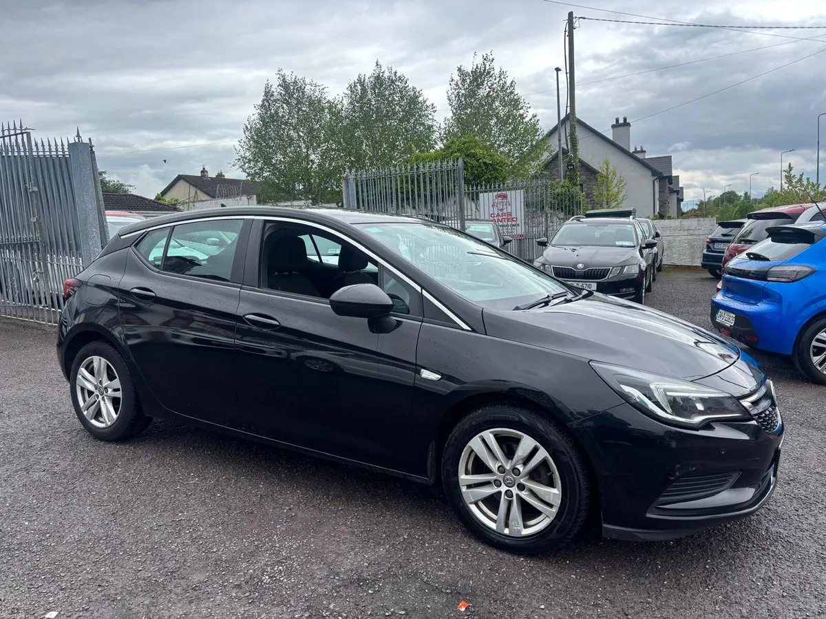 Vauxhall Astra 2017 DIESEL  NEW  MODEL TRADE  SALE - Image 1