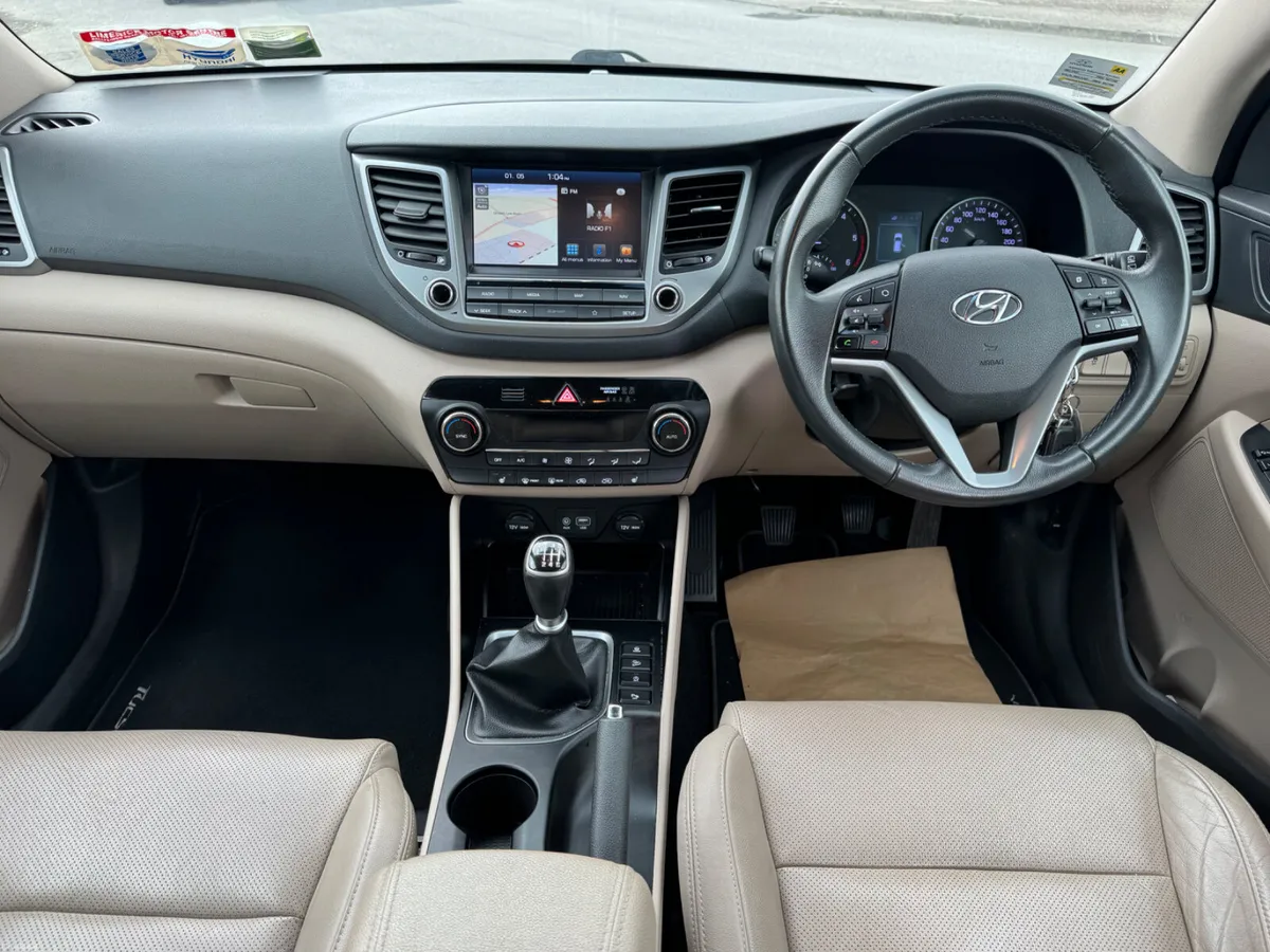 Hyundai Tucson 2018 executive model - Image 3