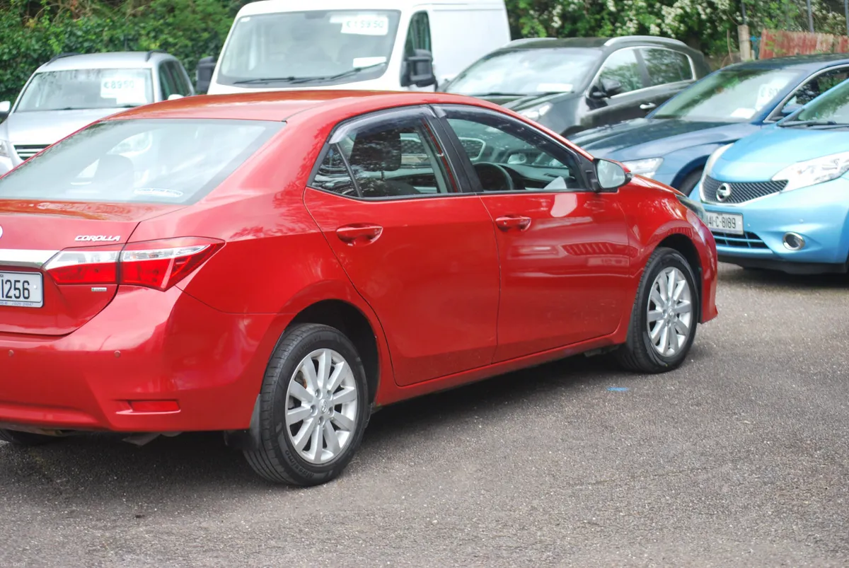 Toyota Corolla 2015 1.33 Petrol - Image 4