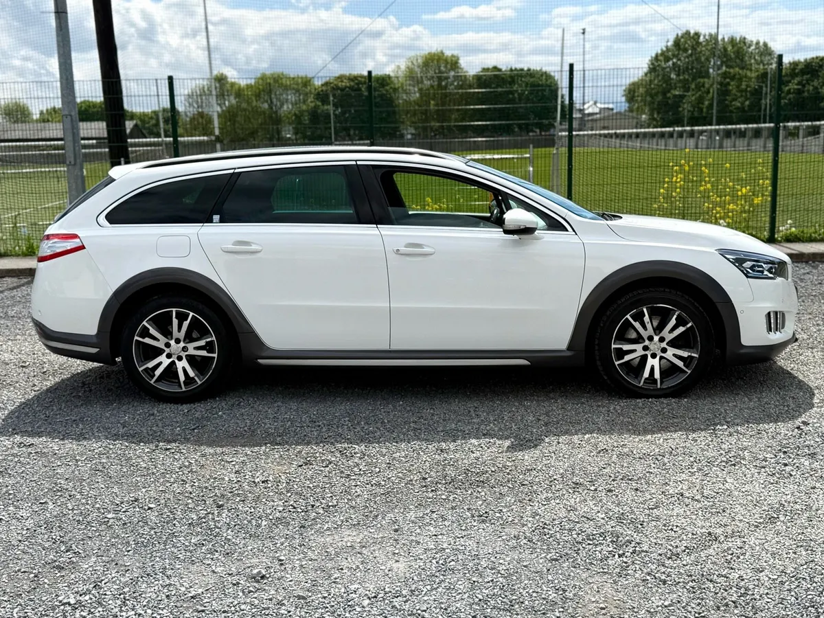 508 2.0 D Low Km 4x4 Auto Huge Spec - Image 3