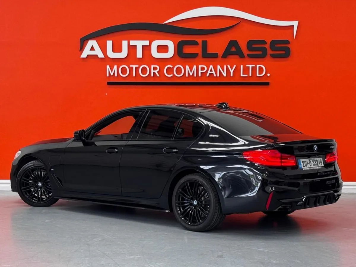 BMW 5-Series MSPORT HEADS UP DISPLAY 530e #49 - Image 4